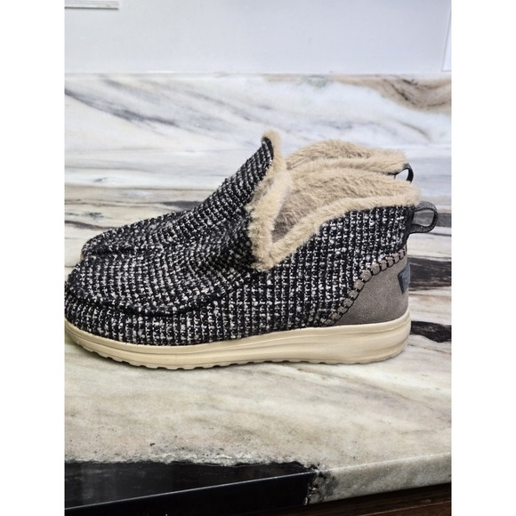 Womens Hey Dude Denny Tan Black Lined Shoes Ankle Boots Size 11 - Picture 4 of 8